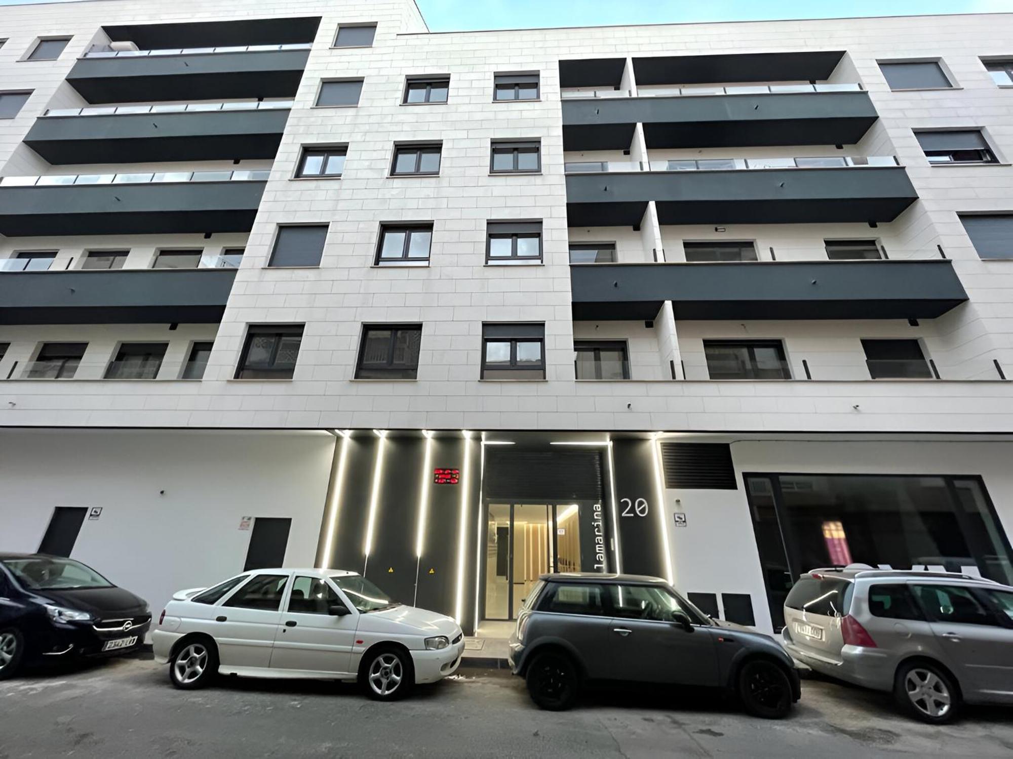 Apartamentos Nuevo Con Aire Y Wifi アギラス エクステリア 写真